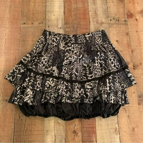 Alberto Malaki silk ruffle mini skirt with bubble underlay navy and silver 8 - Picture 7 of 9